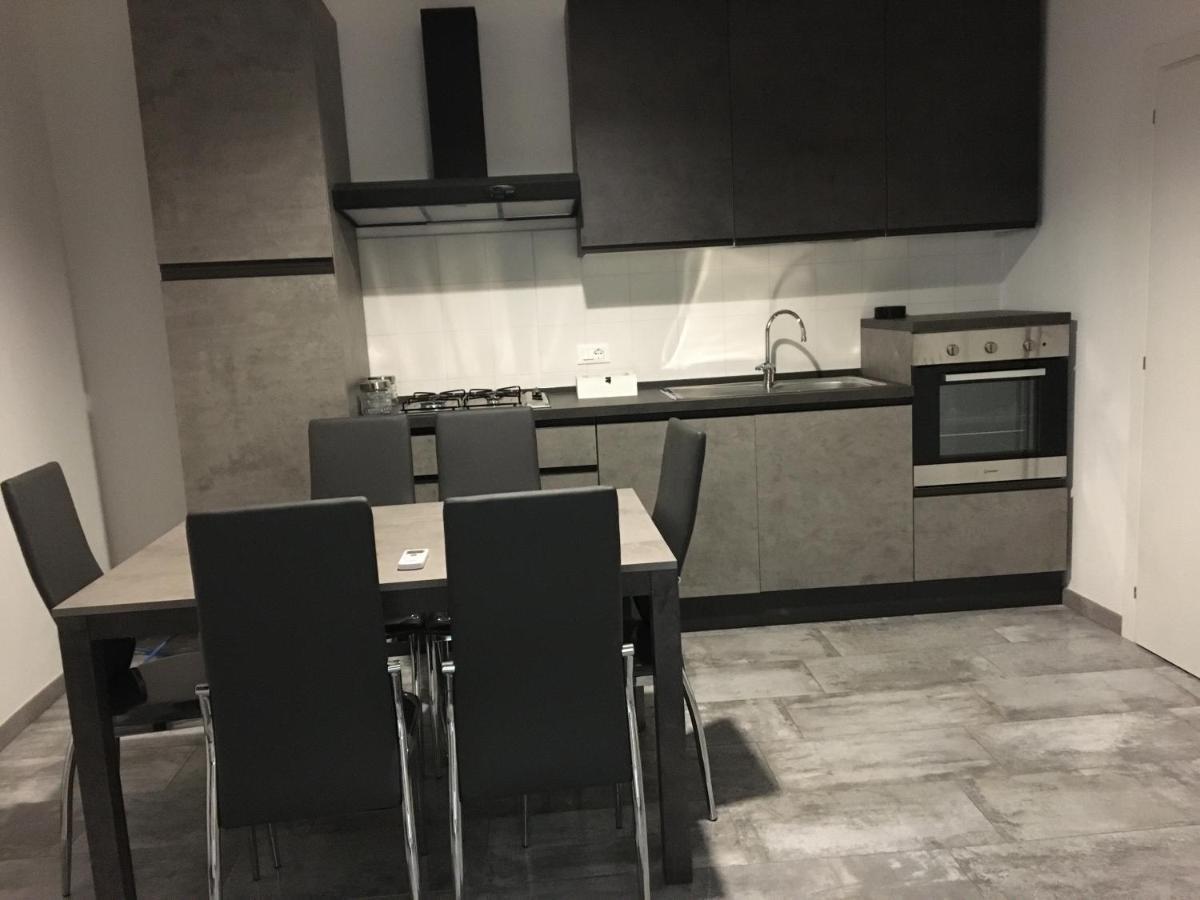 ホテル Pierpa'S House O Casa Pierpa カターニア エクステリア 写真